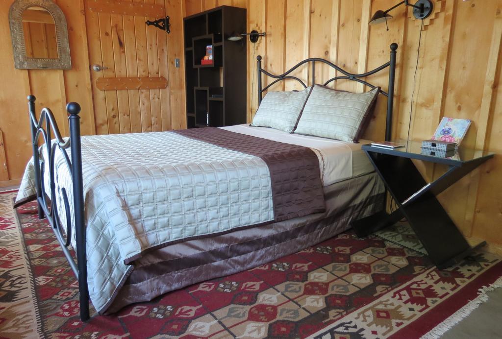Silver River Adobe Inn Bed And Breakfast Φάρμινγκτον Εξωτερικό φωτογραφία