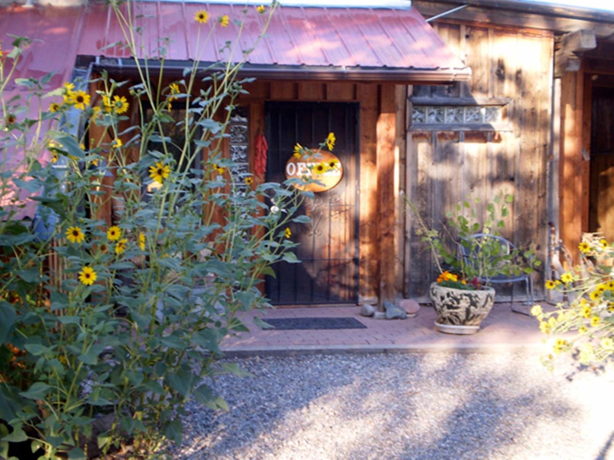 Silver River Adobe Inn Bed And Breakfast Φάρμινγκτον Εξωτερικό φωτογραφία