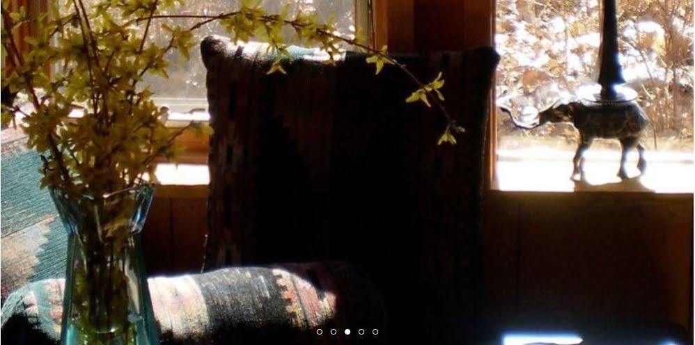 Silver River Adobe Inn Bed And Breakfast Φάρμινγκτον Εξωτερικό φωτογραφία