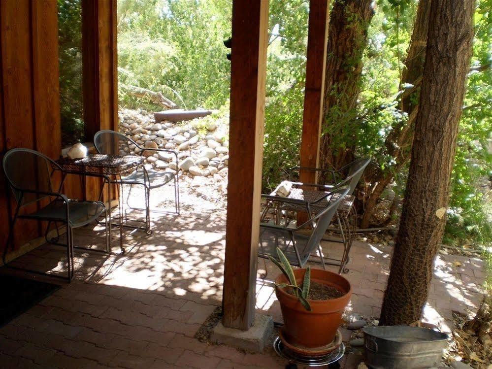 Silver River Adobe Inn Bed And Breakfast Φάρμινγκτον Ανέσεις φωτογραφία